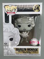 #24 Marilyn Monroe - B&W