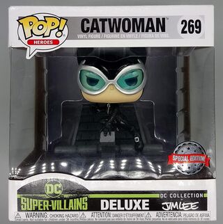 #269 Catwoman - Deluxe Jim Lee - DC Super-Villain BOX DAMAGE