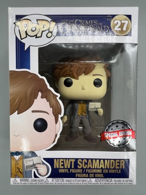 #27 Newt Scamander (w/ Postcard) - Fantastic Beasts
