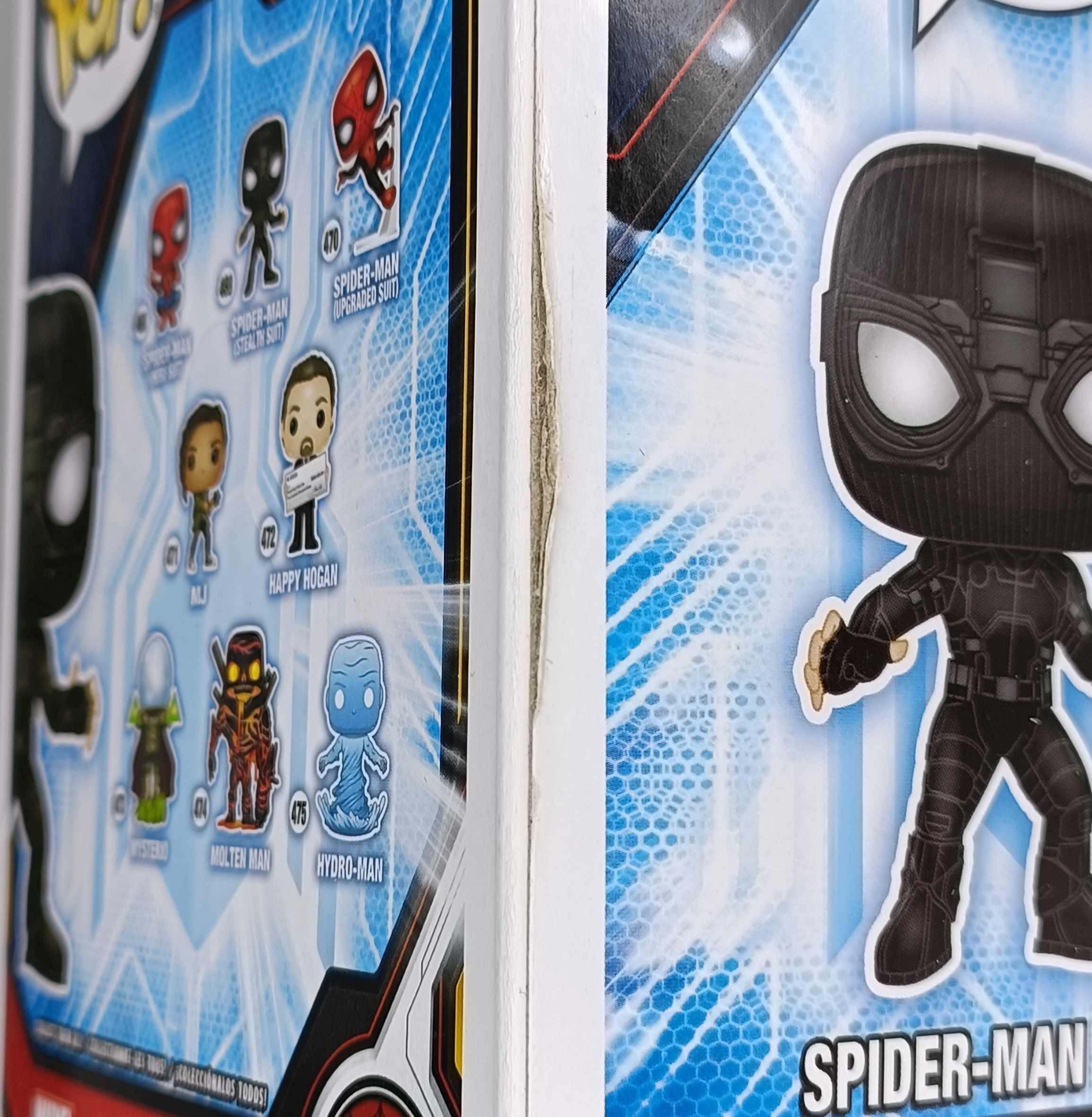 469 Spider-Man (Stealth Suit) - Spider Far from Home DAMAGE – Funko Pops