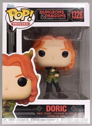 #1328 Doric - Dungeons & Dragons - BOX DAMAGE