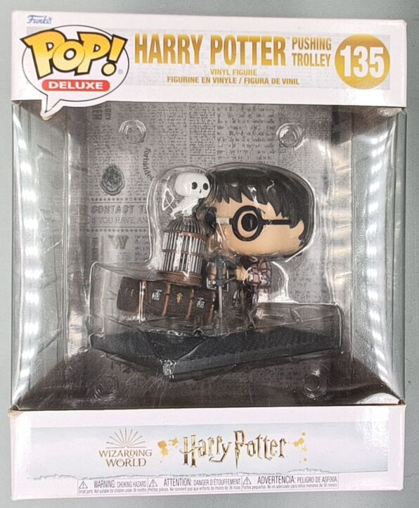 #135 Harry Potter (Pushing Trolley) Deluxe - BOX DAMAGE