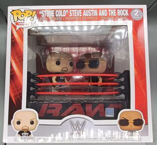 [2 Pack] Stone Cold Steve Austin vs The Rock - Deluxe - WWE