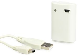 Play and Charge Kit - White (Xbox 360)