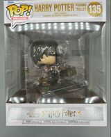 #135 Harry Potter (Pushing Trolley) Deluxe - Harry Potter
