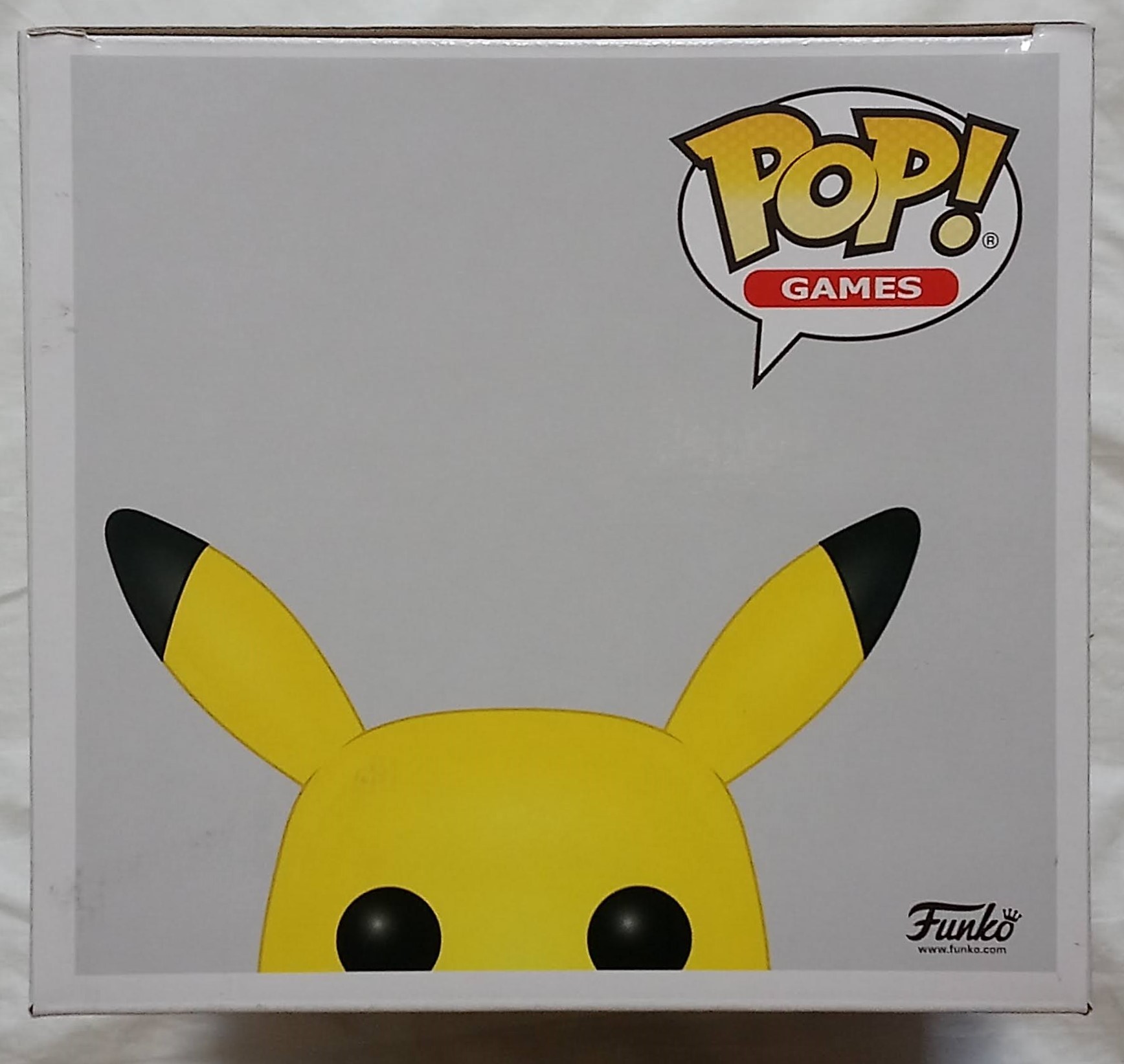 Funko POP Games Pokemon - Pikachu Silver Metallic silver